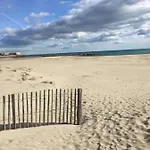 Plages Et Coquillages Vue Mer Tres Proche Des Plages Climatisation Apartment Sète